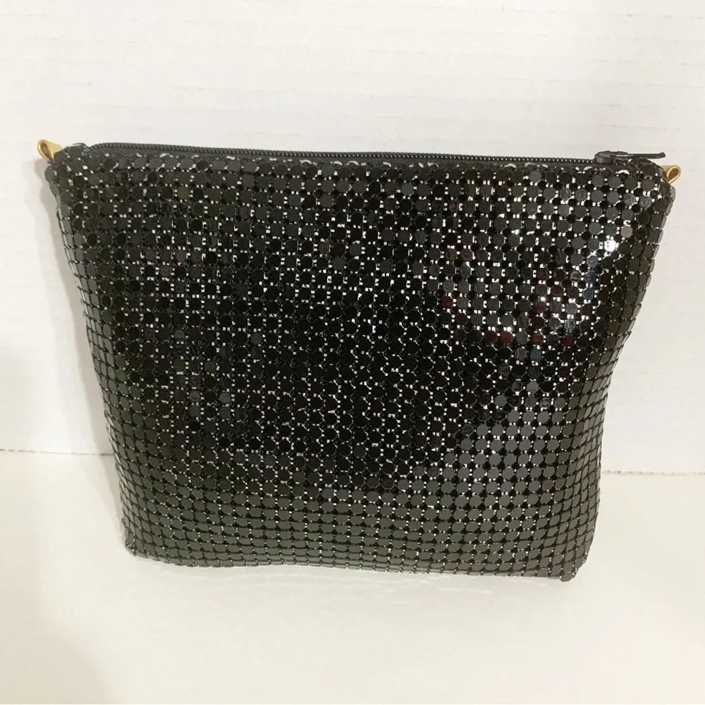 Vintage Unbranded Black Chainmail Clutch Pouch Bag Zip Closure Made In Hong Kong